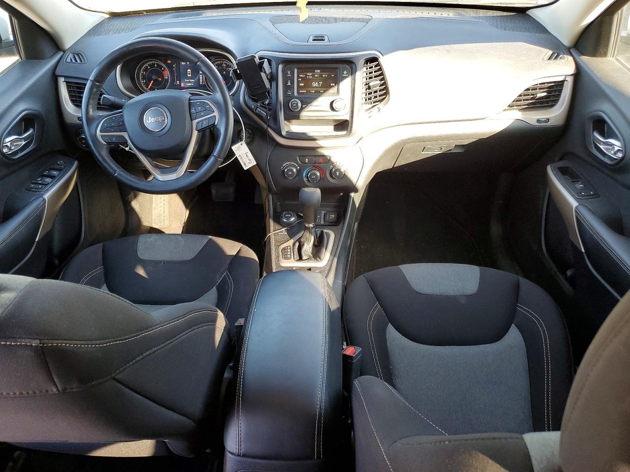 2018 JEEP CHEROKEE LATITUDE photo 22