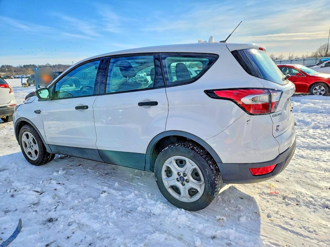 2018 FORD ESCAPE S photo 2