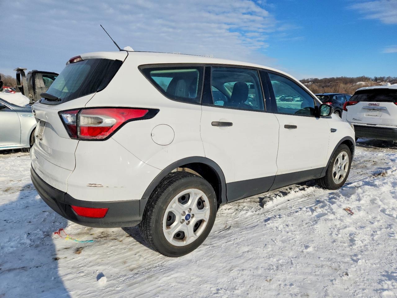 2018 FORD ESCAPE S photo 3