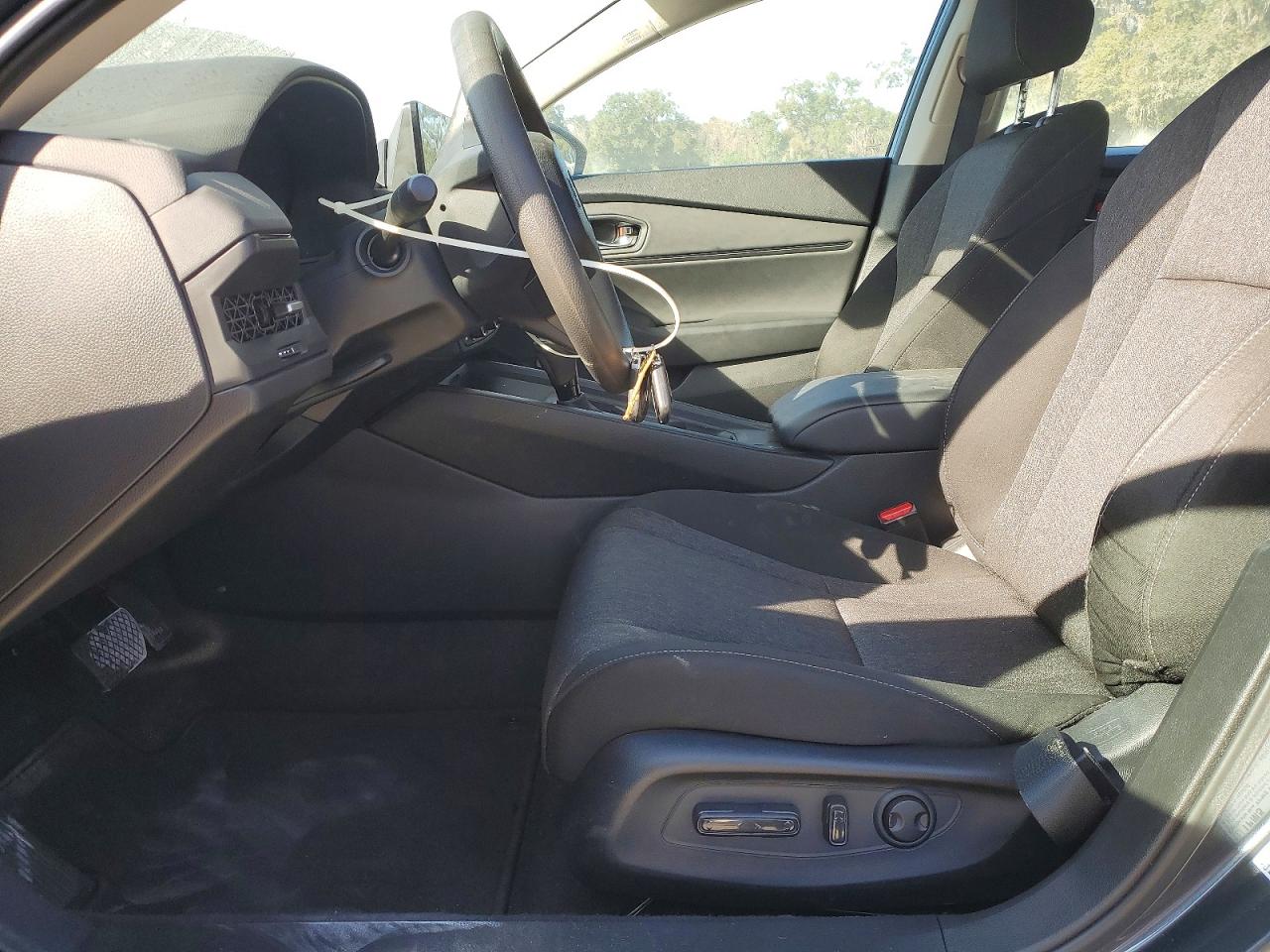 2024 HONDA ACCORD EX photo 13