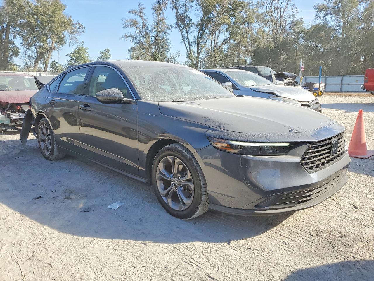 2024 HONDA ACCORD EX photo 7