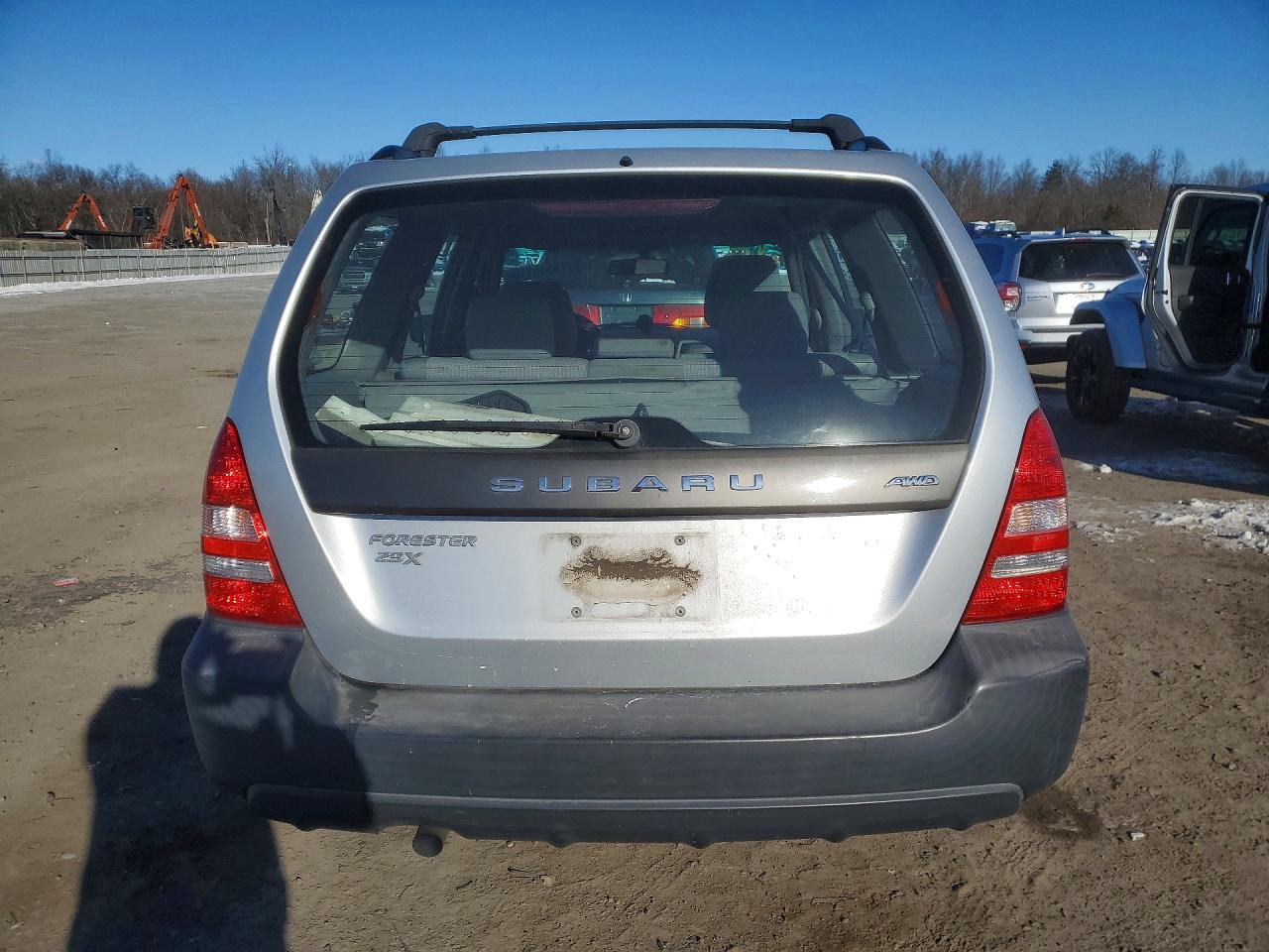2004 SUBARU FORESTER 2.5X photo 11