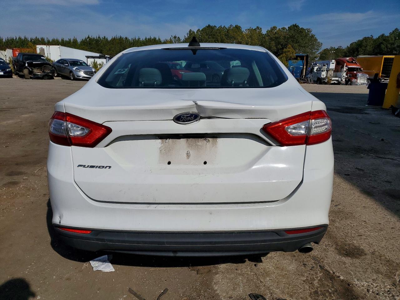2015 FORD FUSION S photo 6