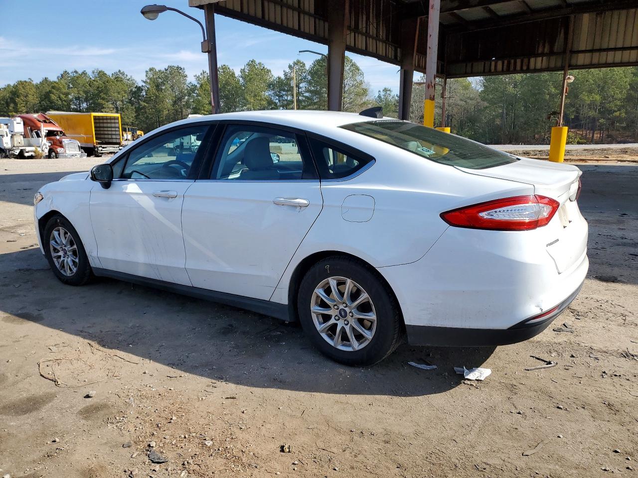 2015 FORD FUSION S photo 2