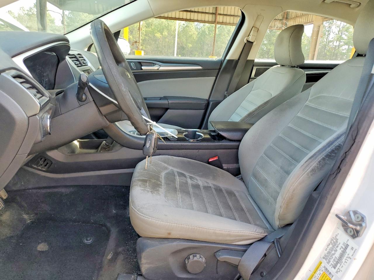 2015 FORD FUSION S photo 7