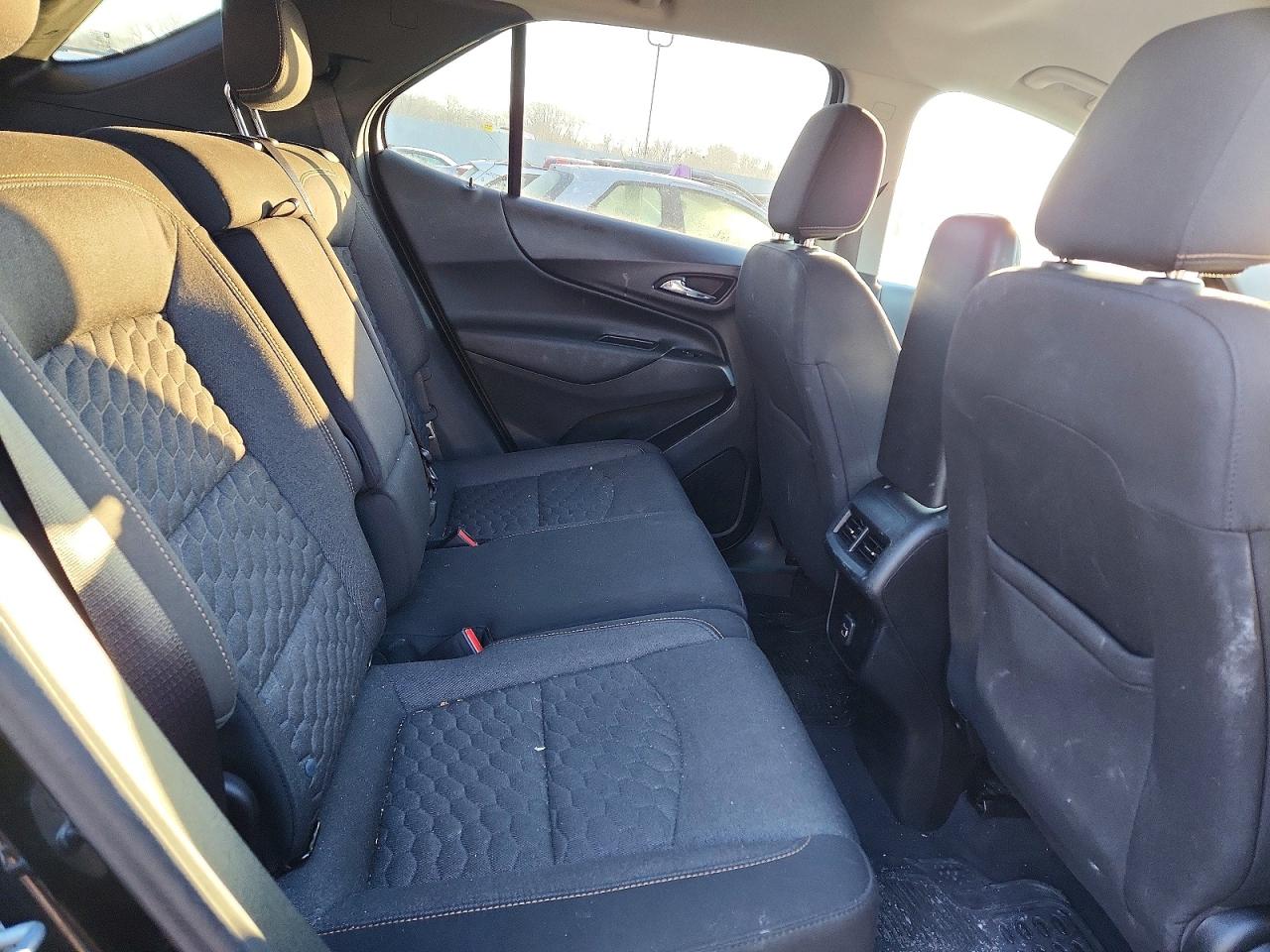 2019 CHEVROLET EQUINOX LT photo 11