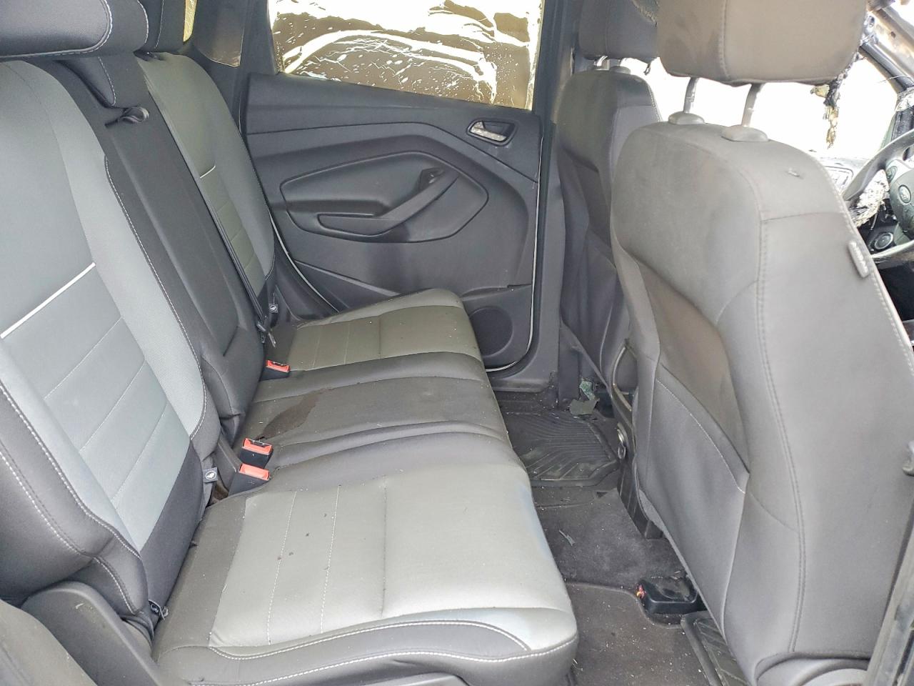 2015 FORD ESCAPE SE photo 11