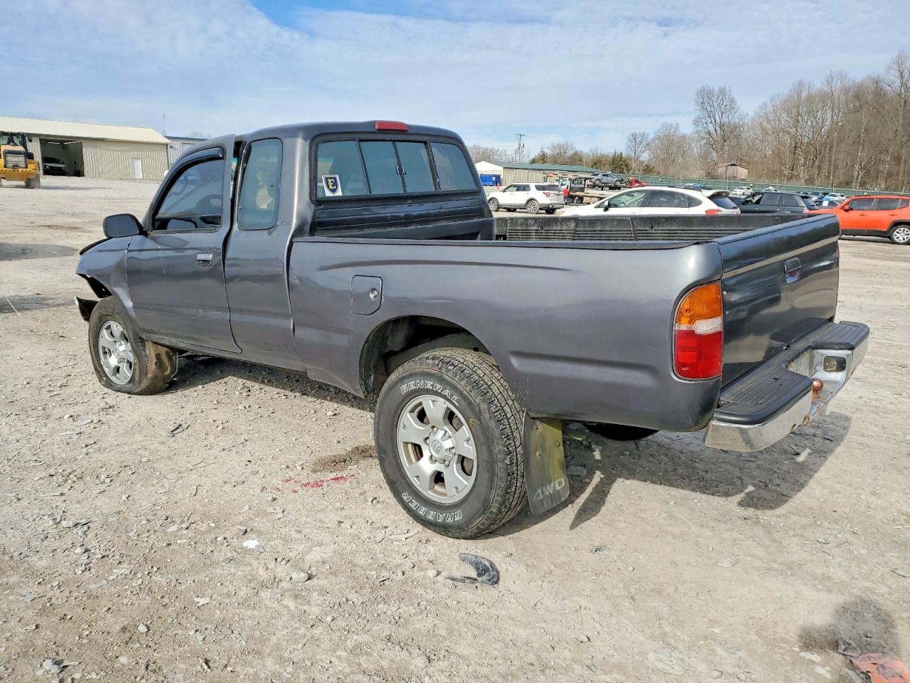 1996 TOYOTA TACOMA XTRACAB photo 3