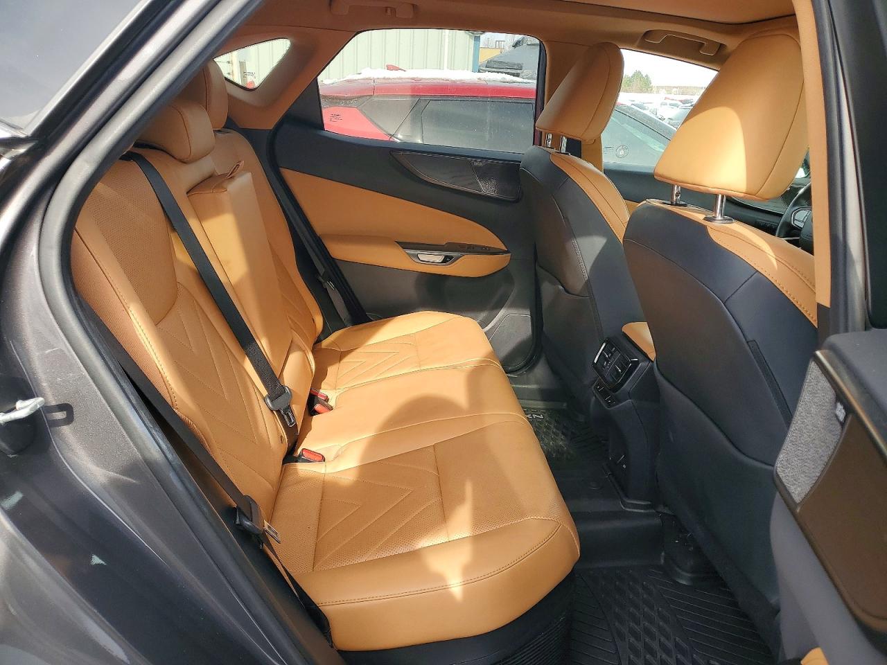 2022 LEXUS NX 350H photo 21