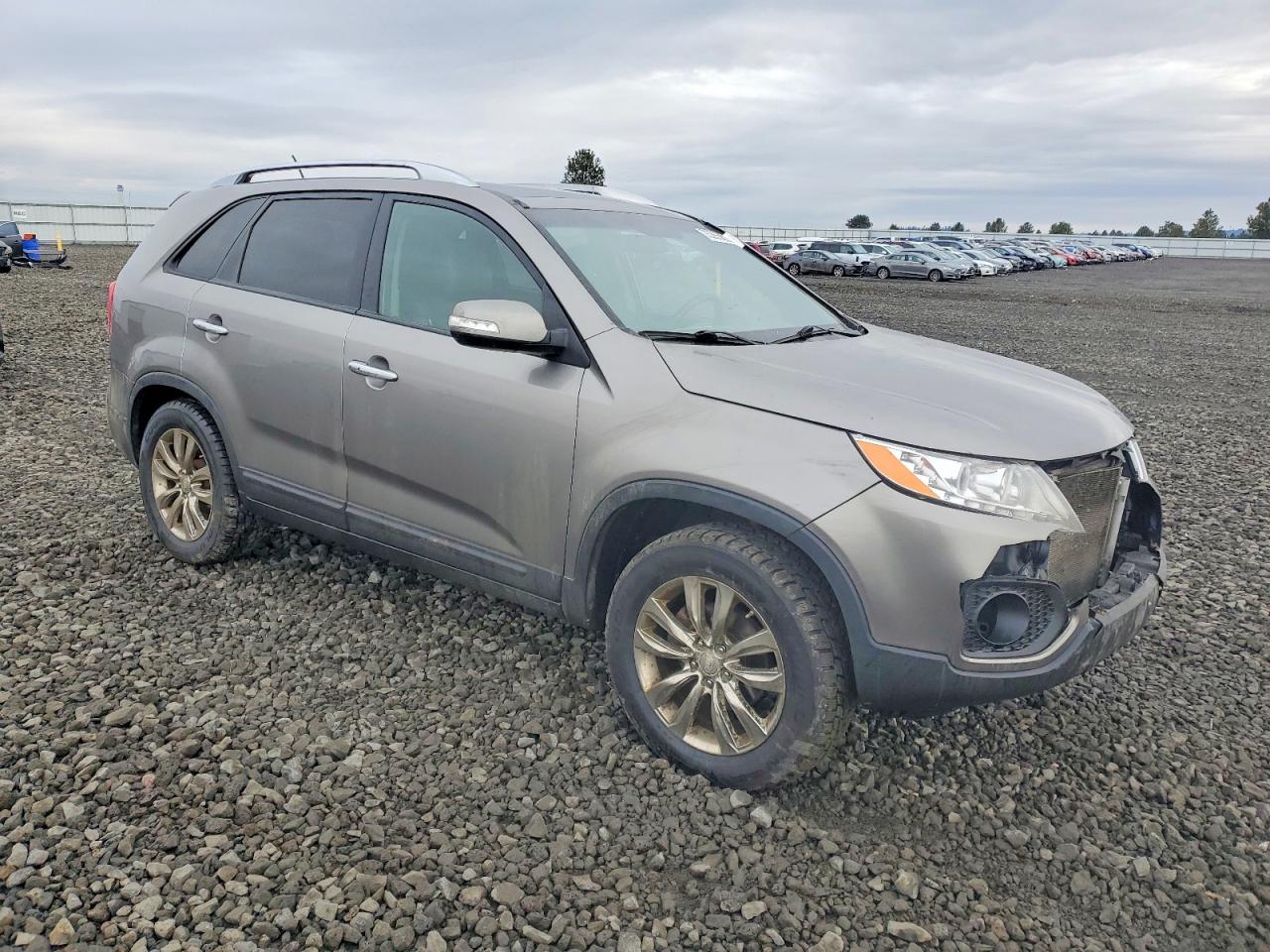 2011 KIA SORENTO photo 7
