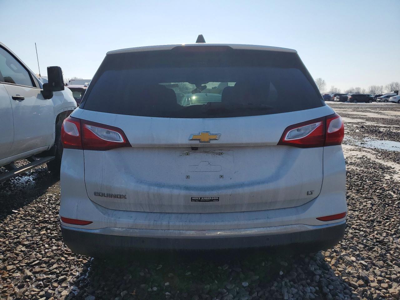 2019 CHEVROLET EQUINOX LT photo 6