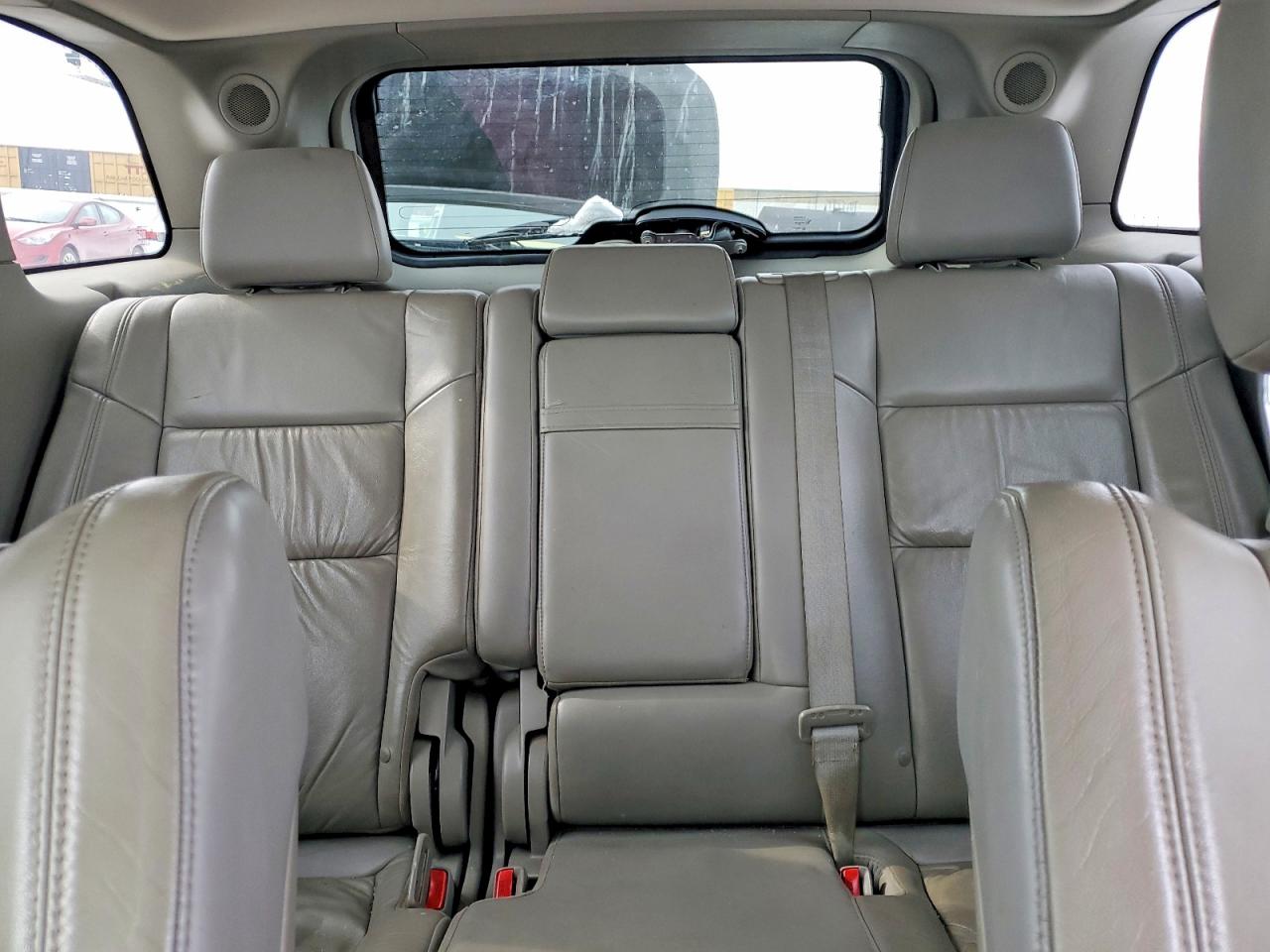 2011 JEEP GRAND CHEROKEE LAREDO photo 10
