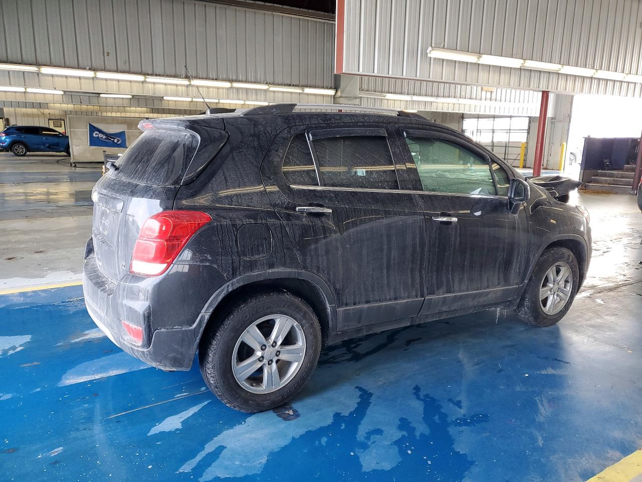 2019 CHEVROLET TRAX 1LT photo 3
