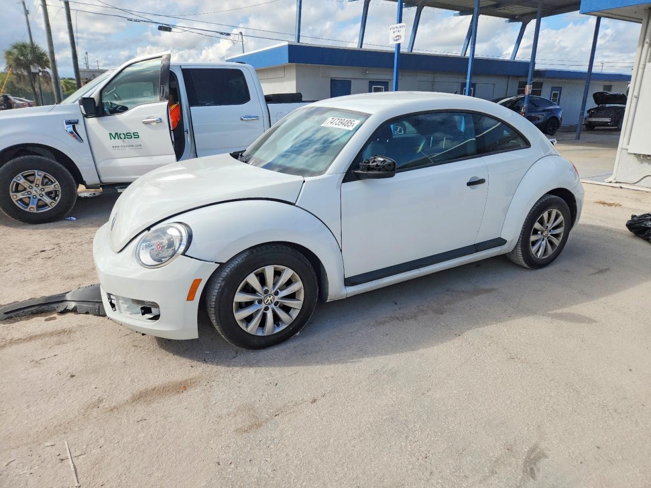 2016 VOLKSWAGEN BEETLE