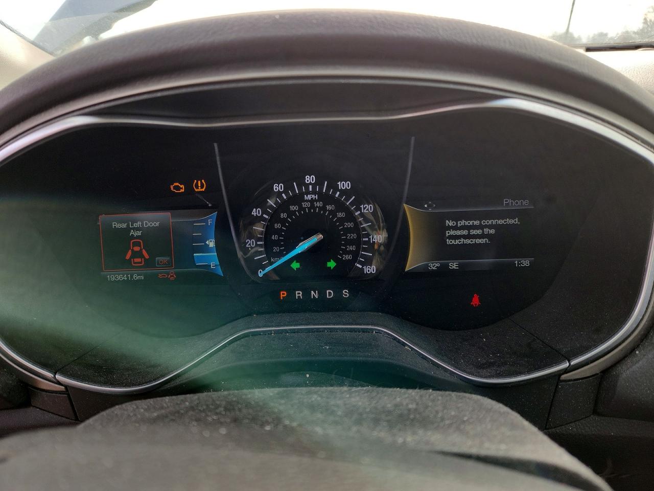 2016 FORD FUSION SE photo 17