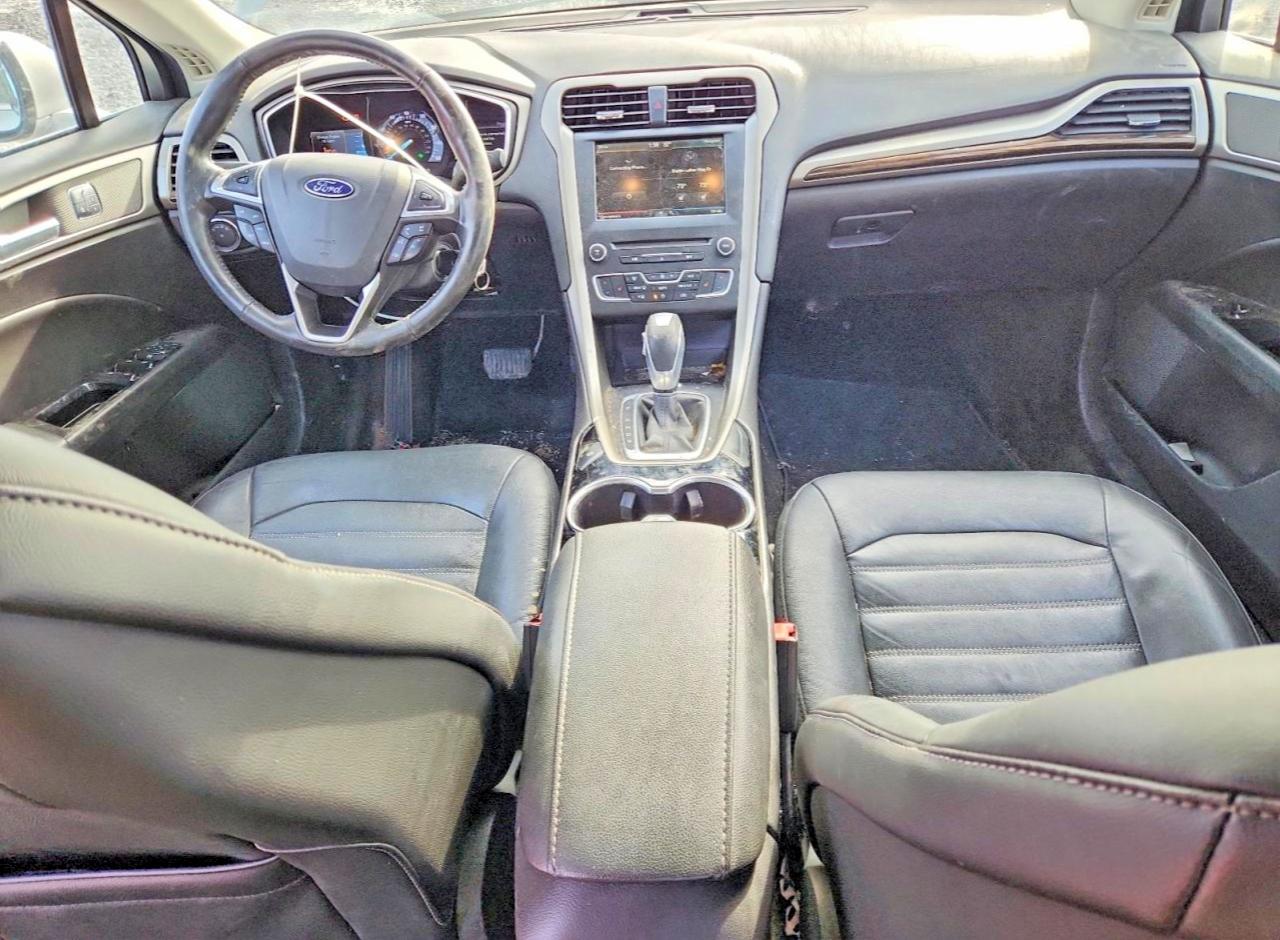 2016 FORD FUSION SE photo 15