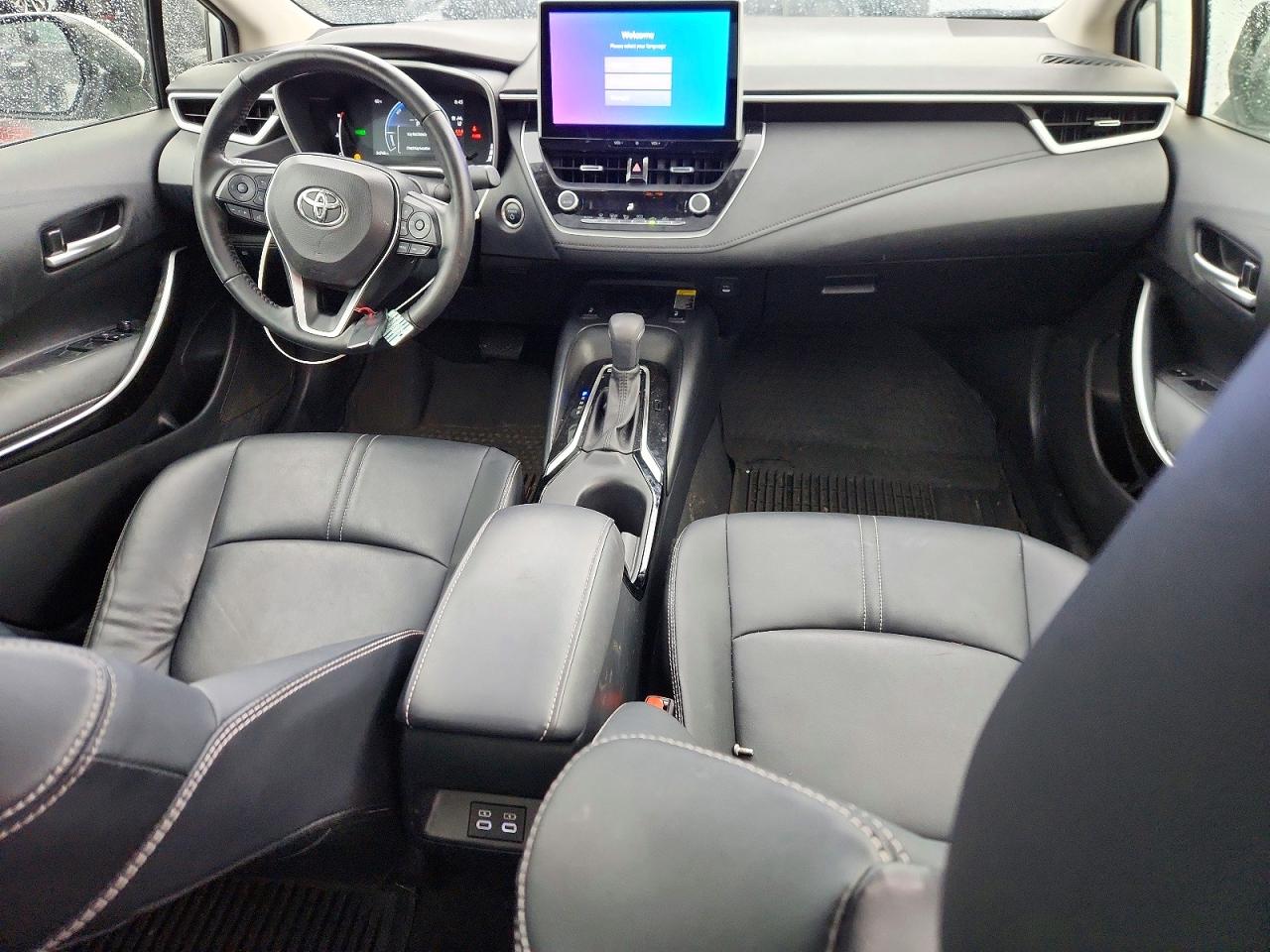 2025 TOYOTA COROLLA photo 8