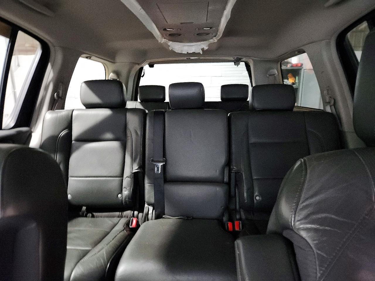 2004 NISSAN ARMADA SE photo 19