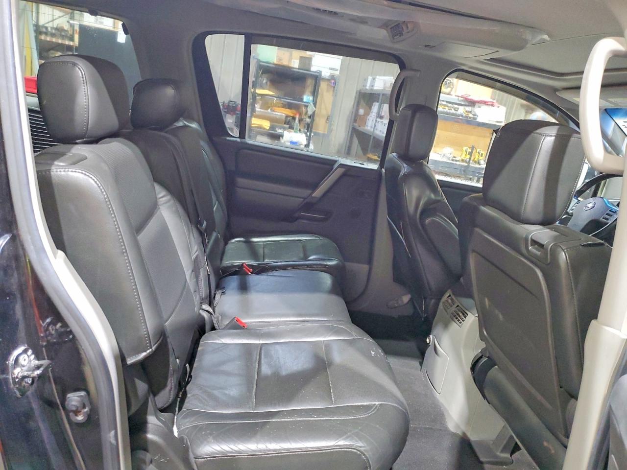 2004 NISSAN ARMADA SE photo 21