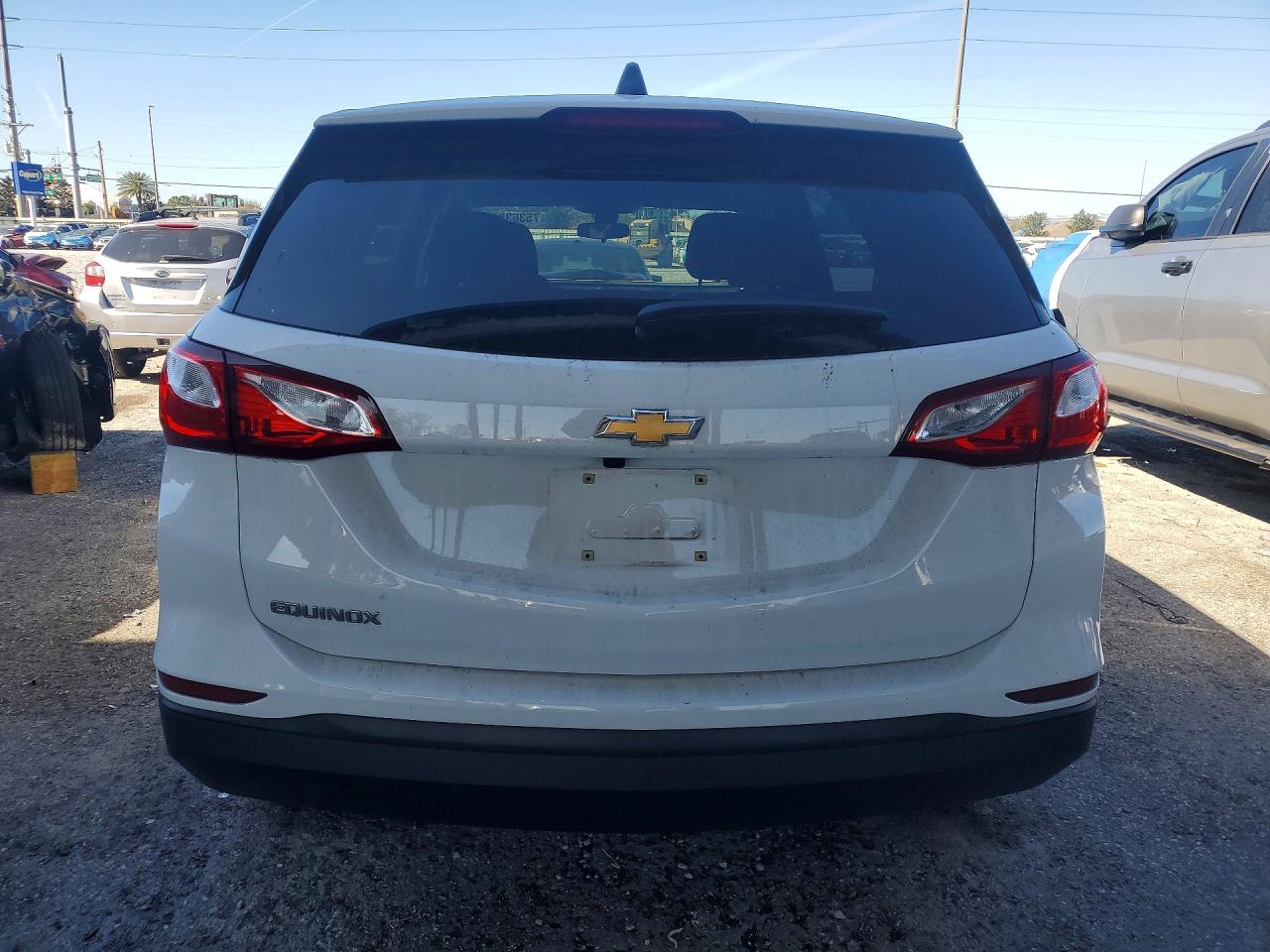 2021 CHEVROLET EQUINOX LS photo 6