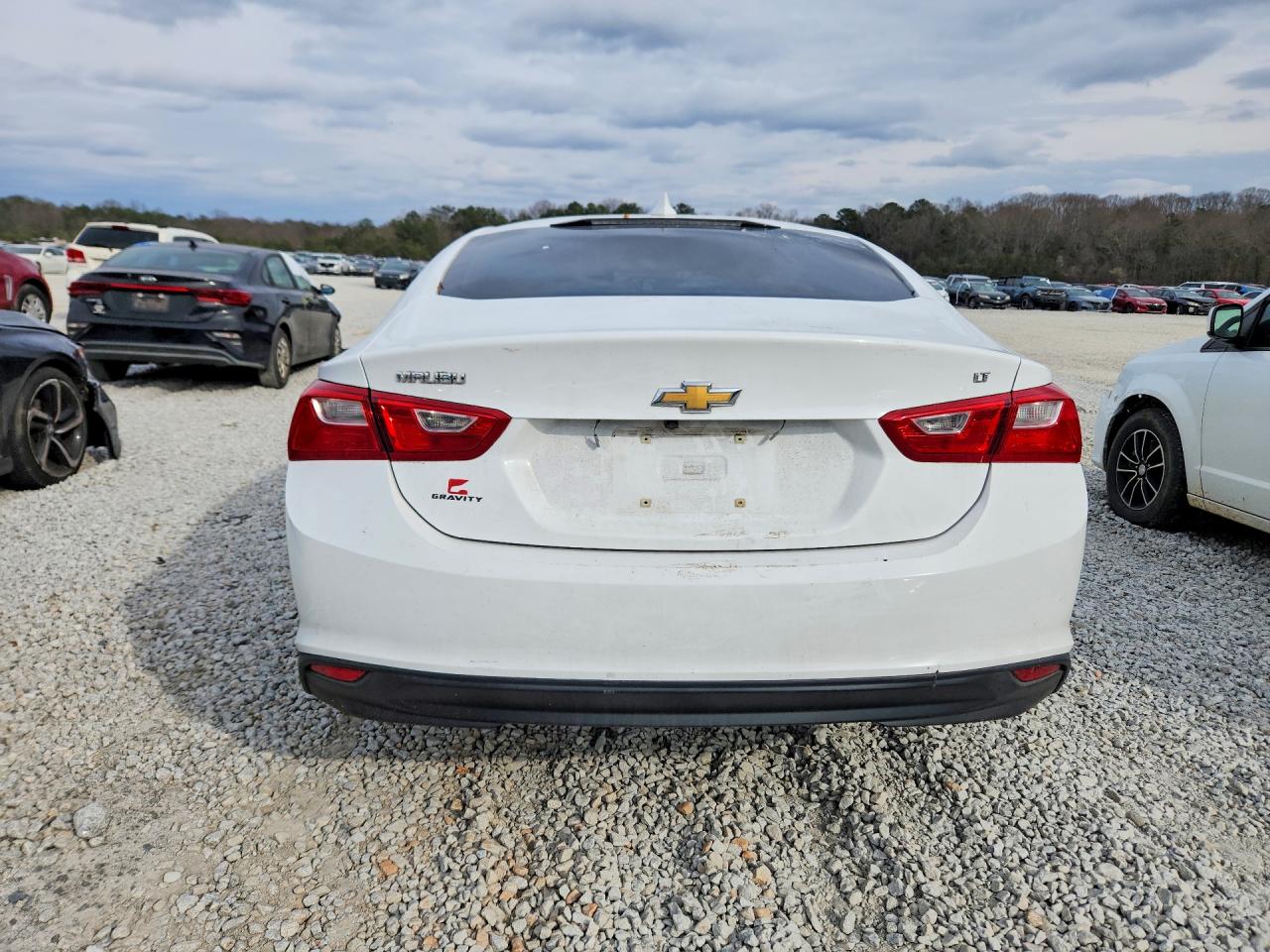 2017 CHEVROLET MALIBU LT photo 16