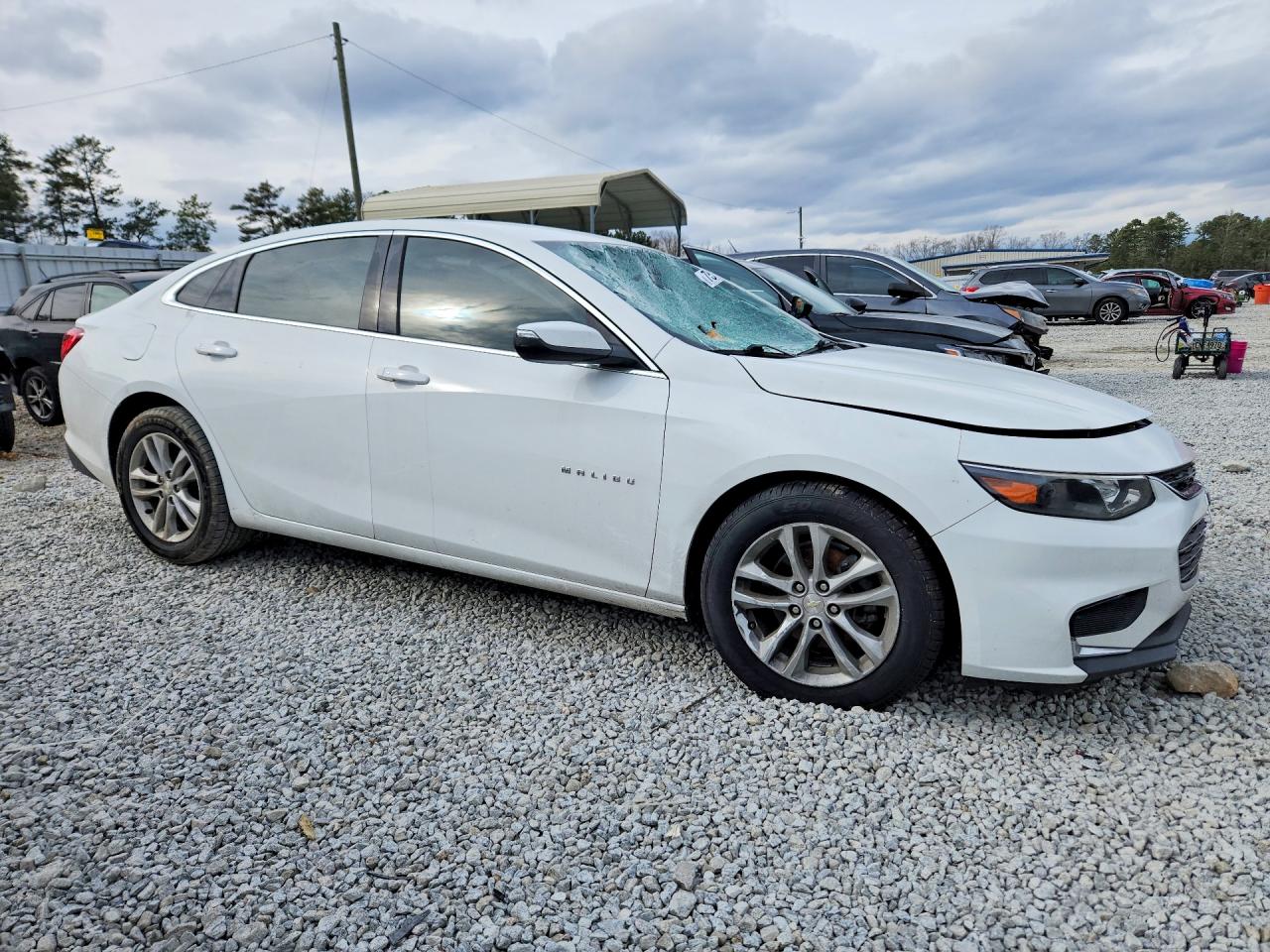 2017 CHEVROLET MALIBU LT photo 10