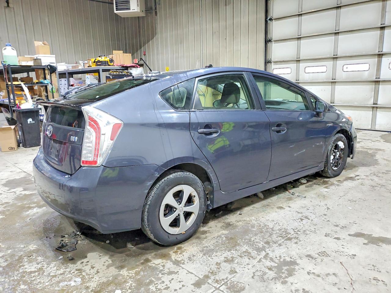 2013 TOYOTA PRIUS THREE photo 5