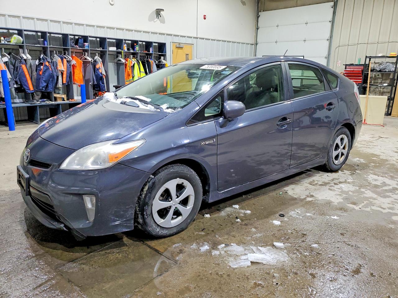 2013 TOYOTA PRIUS