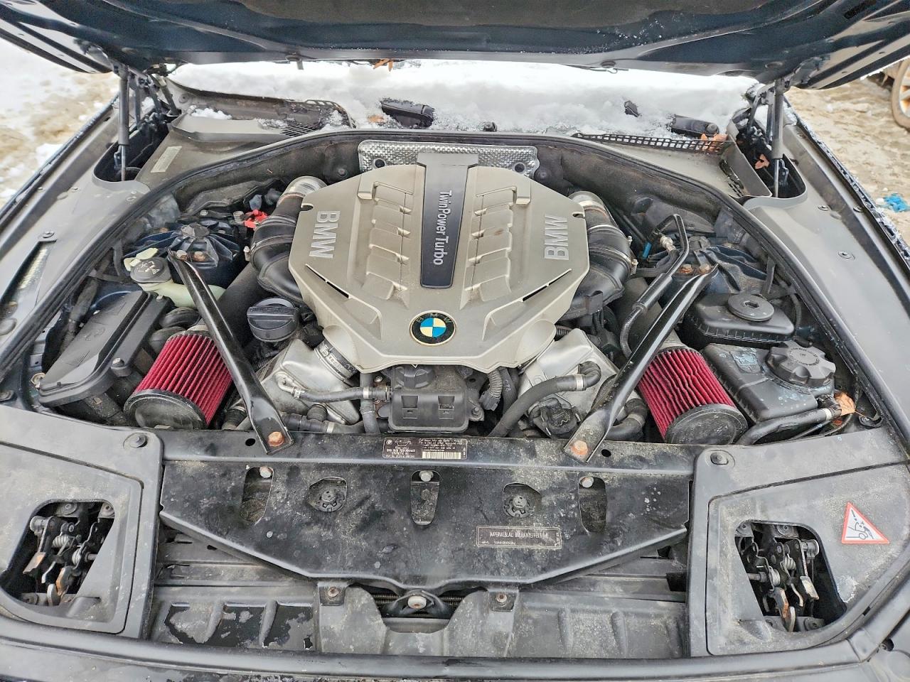 2011 BMW 550 XI photo 11