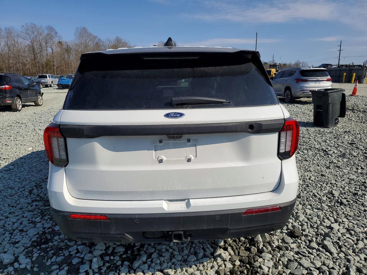 2025 FORD EXPLORER POLICE INTERCEPTOR photo 6