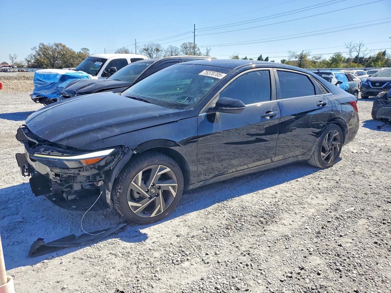 2024 HYUNDAI ELANTRA