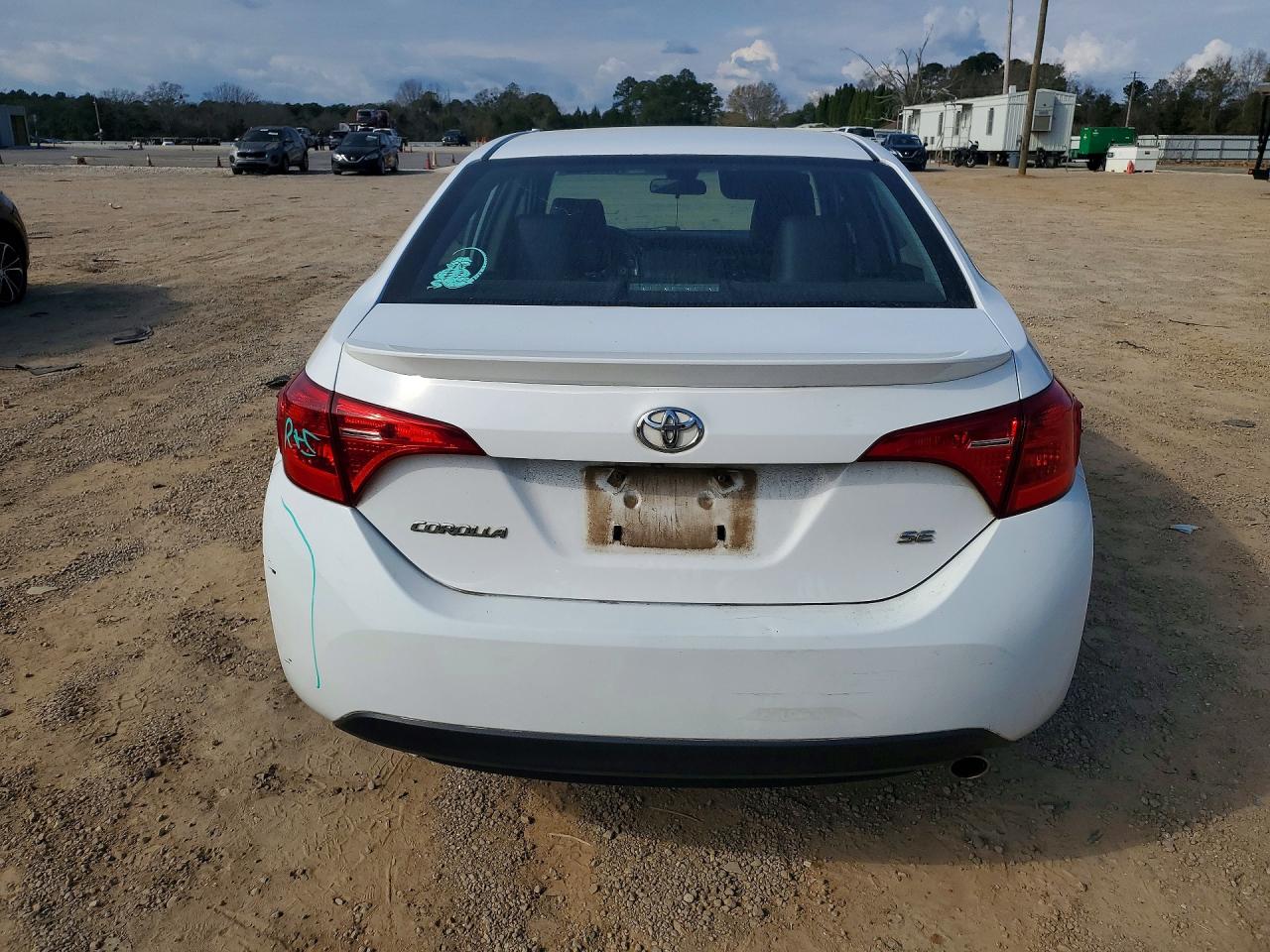 2019 TOYOTA COROLLA L photo 6