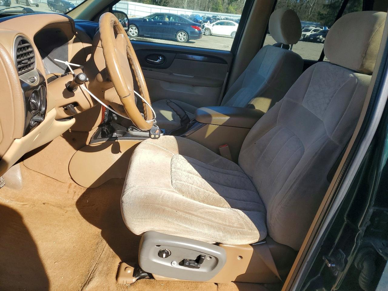 2002 GMC ENVOY photo 19
