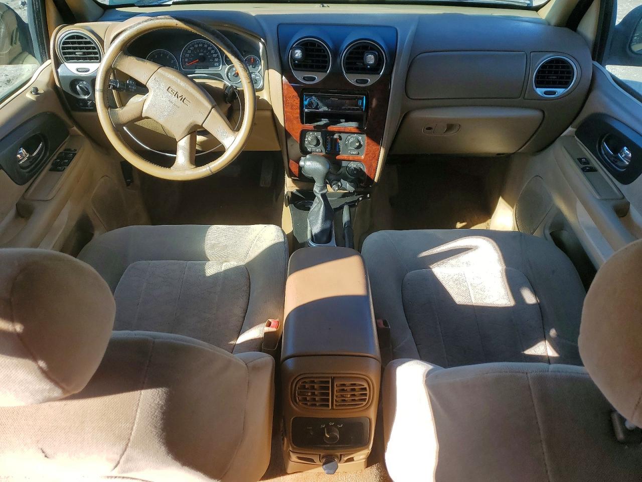 2002 GMC ENVOY photo 22
