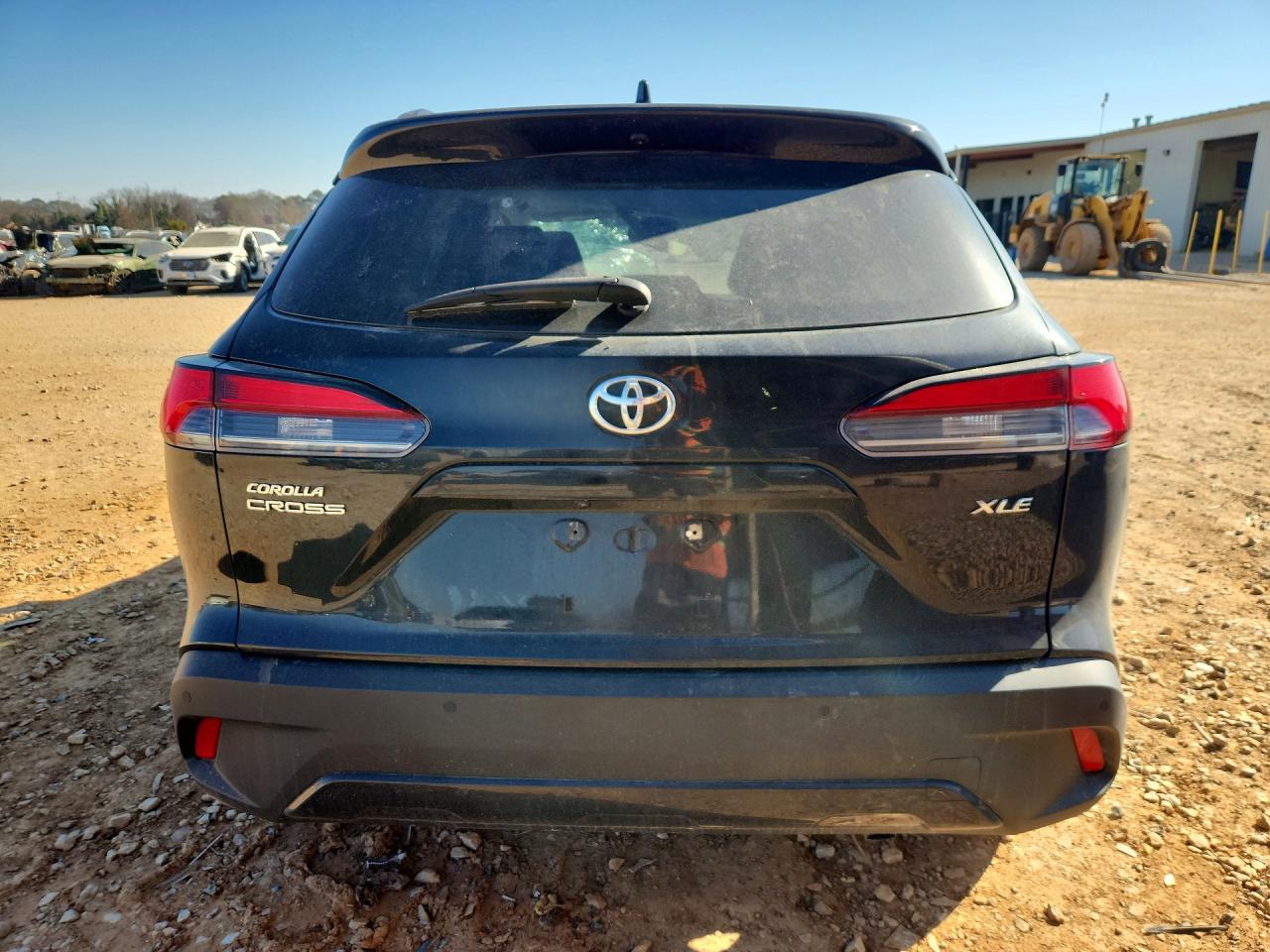 2022 TOYOTA COROLLA CROSS XLE photo 6