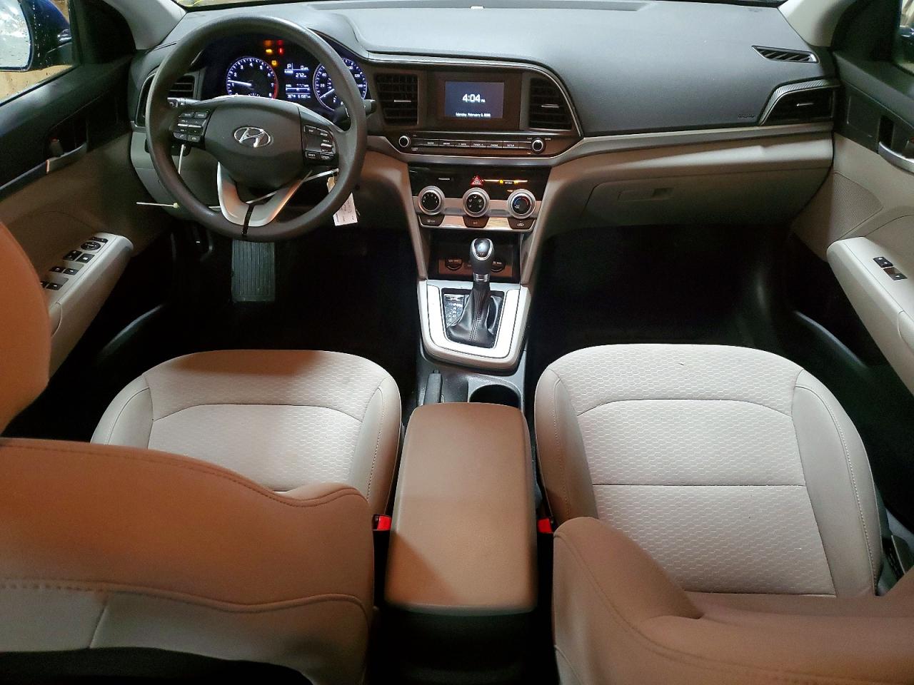 2019 HYUNDAI ELANTRA photo 15