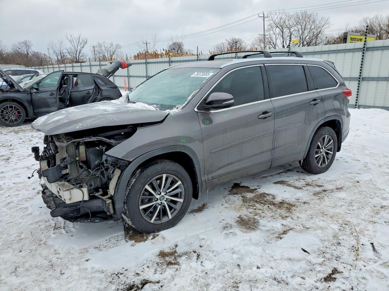 2018 TOYOTA HIGHLANDER