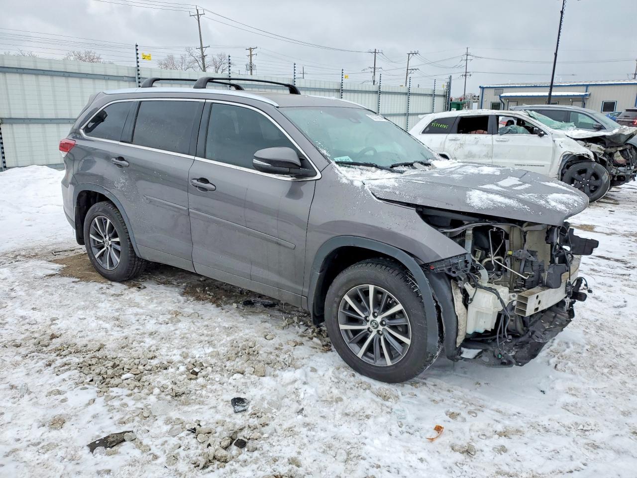 2018 TOYOTA HIGHLANDER photo 7