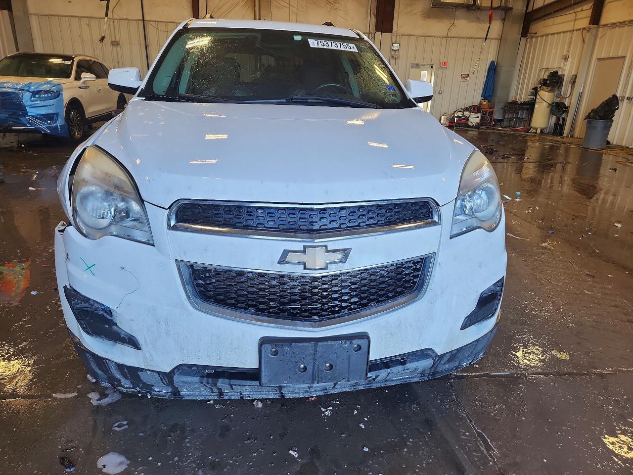 2015 CHEVROLET EQUINOX LT photo 9