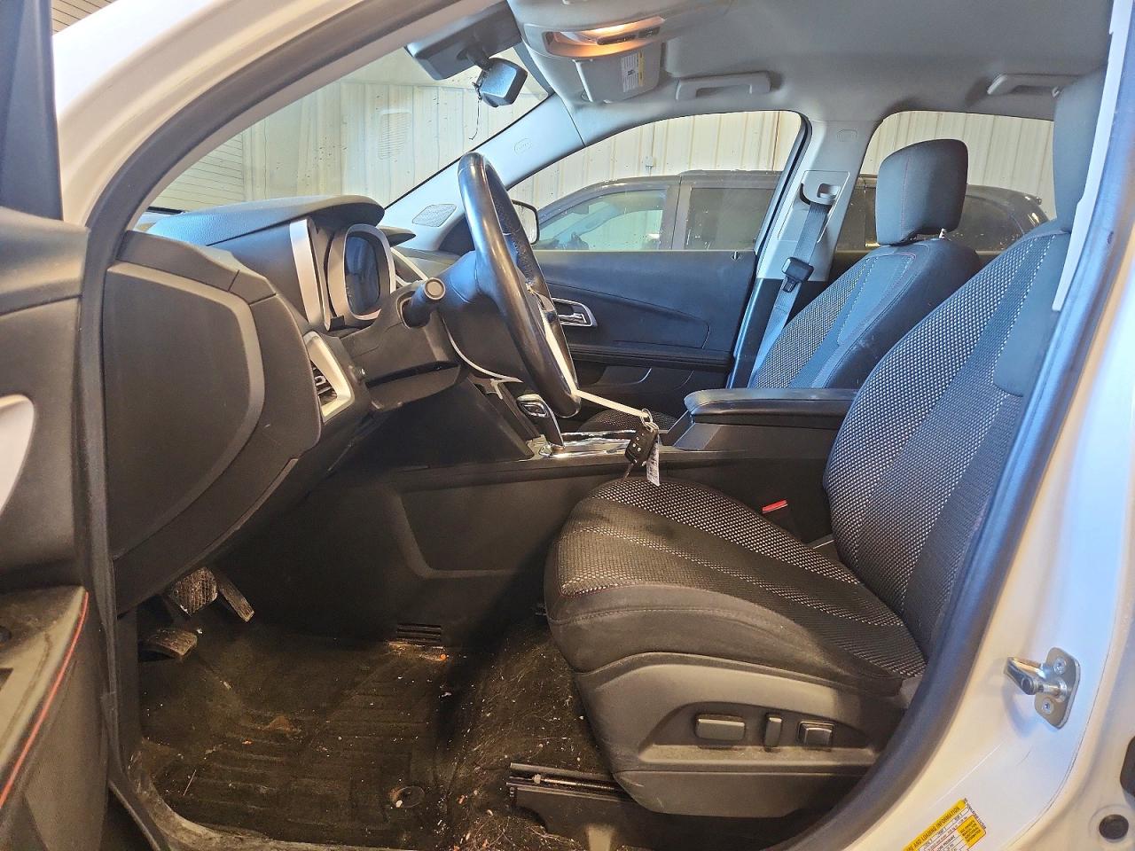 2015 CHEVROLET EQUINOX LT photo 13