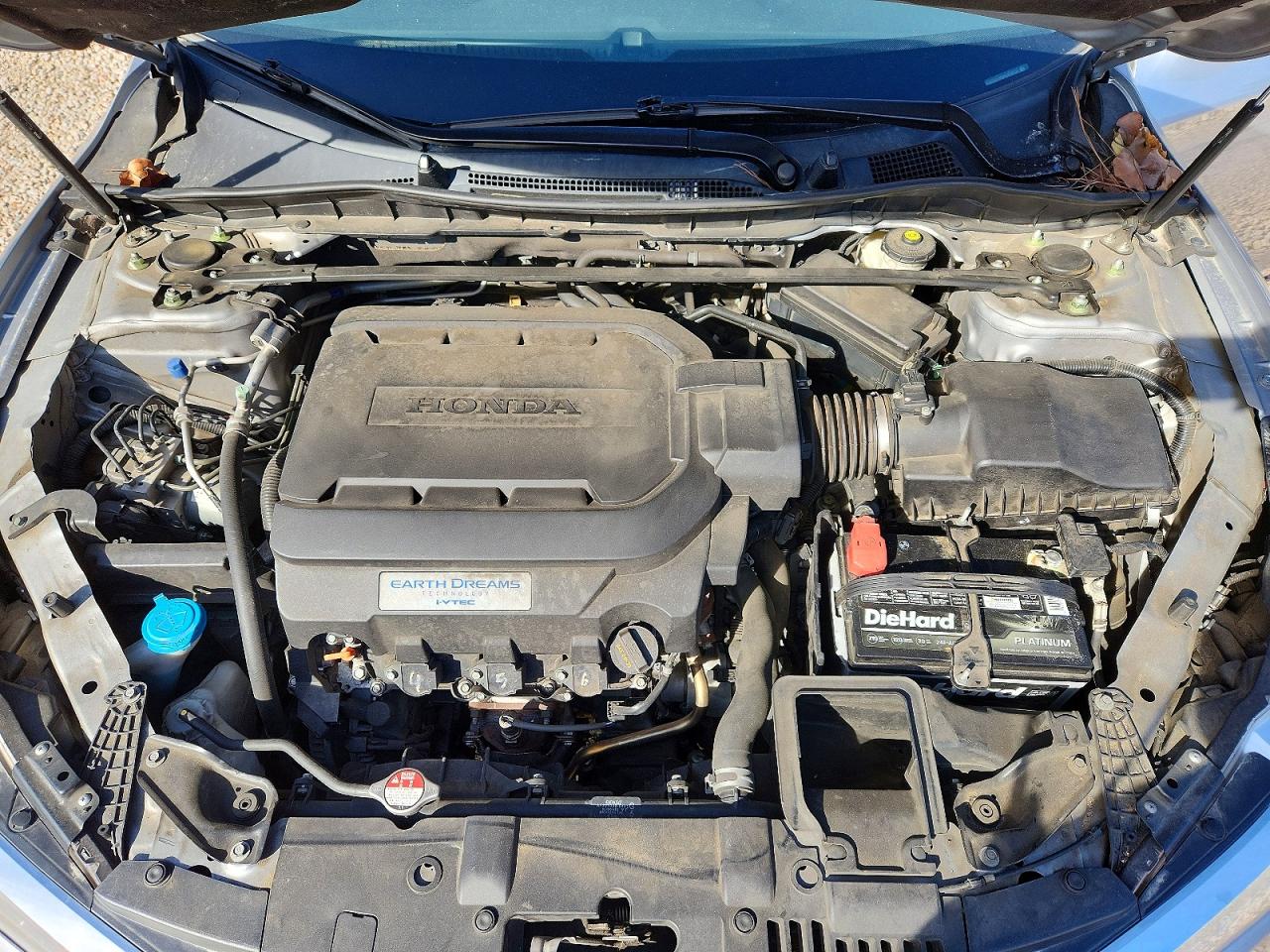2017 HONDA ACCORD TOURING photo 11