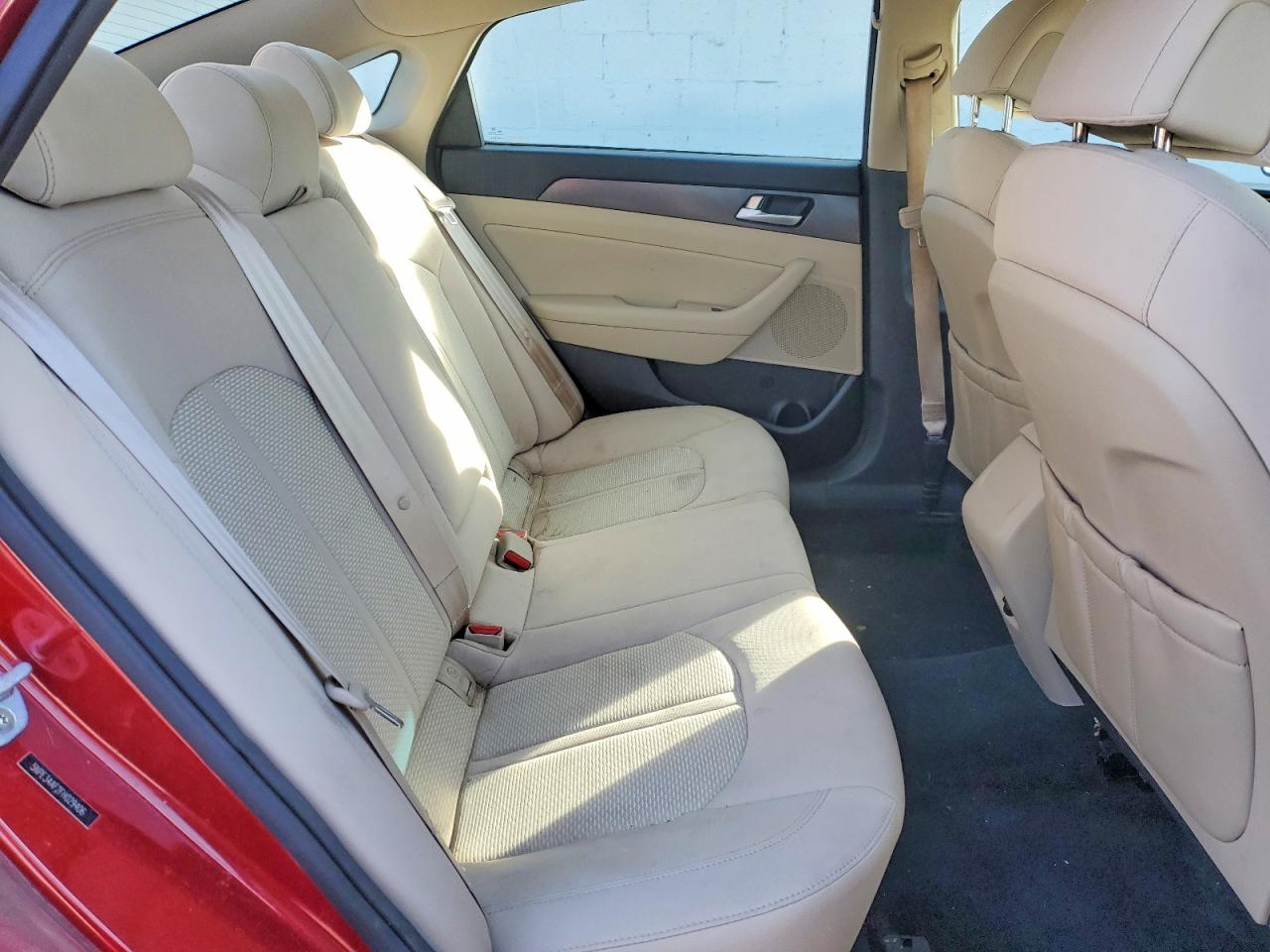 2015 HYUNDAI SONATA SPORT photo 28