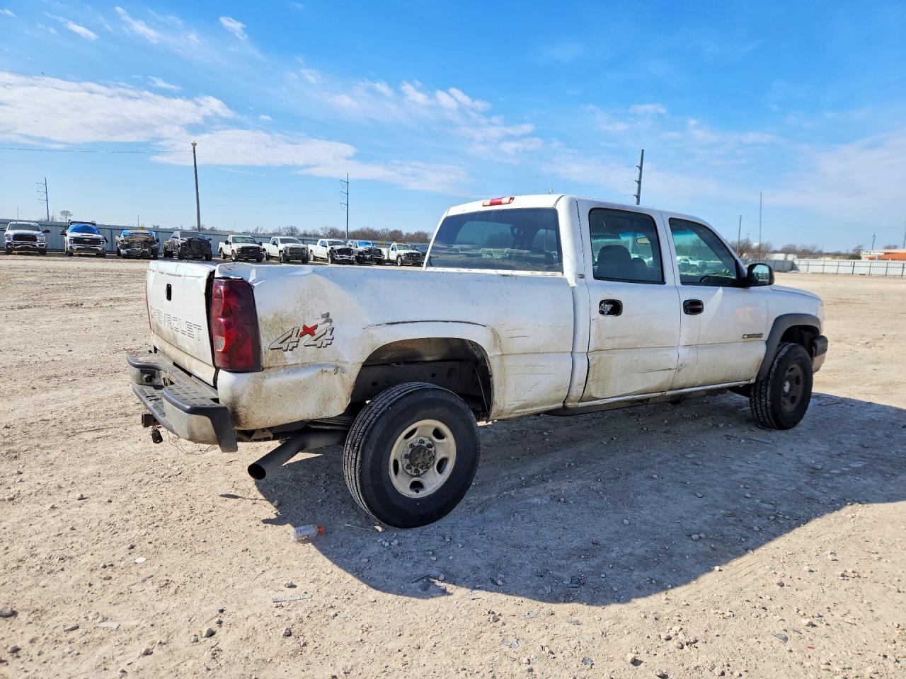 2003 CHEVROLET SILVERADO K2500 HEAVY DUTY photo 3