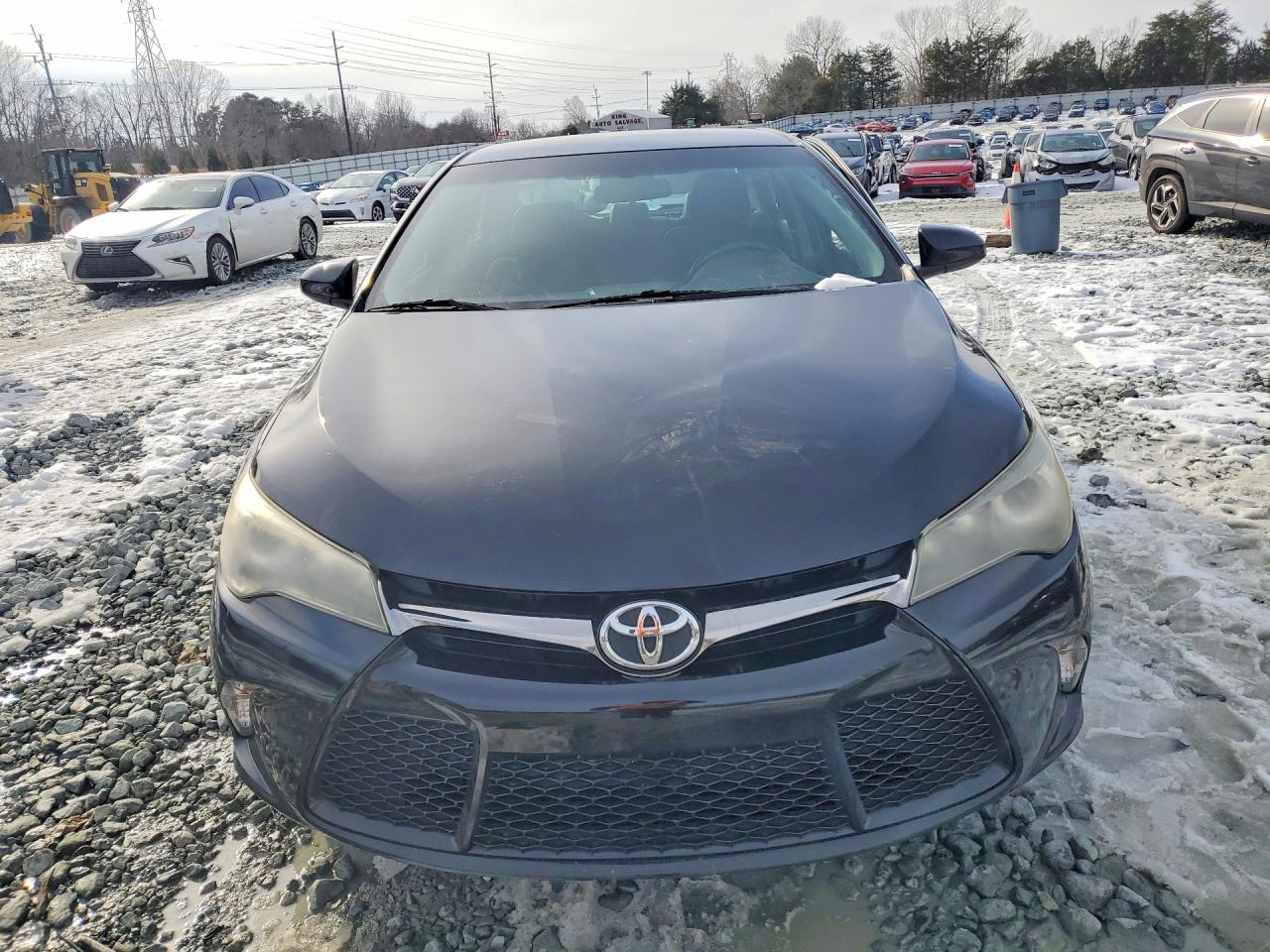 2017 TOYOTA CAMRY LE photo 9
