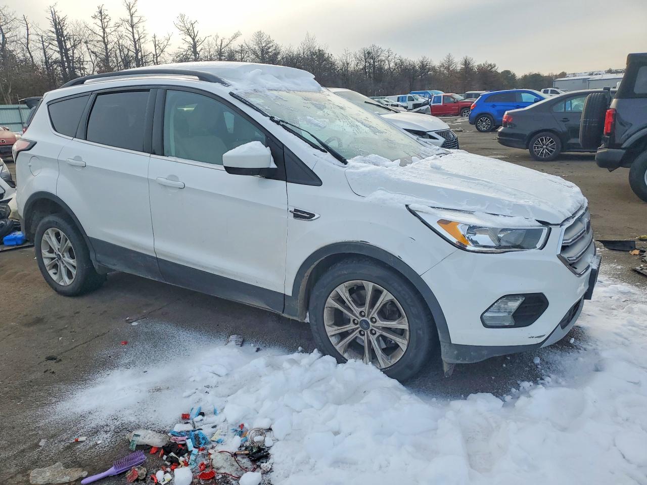 2018 FORD ESCAPE SE photo 10