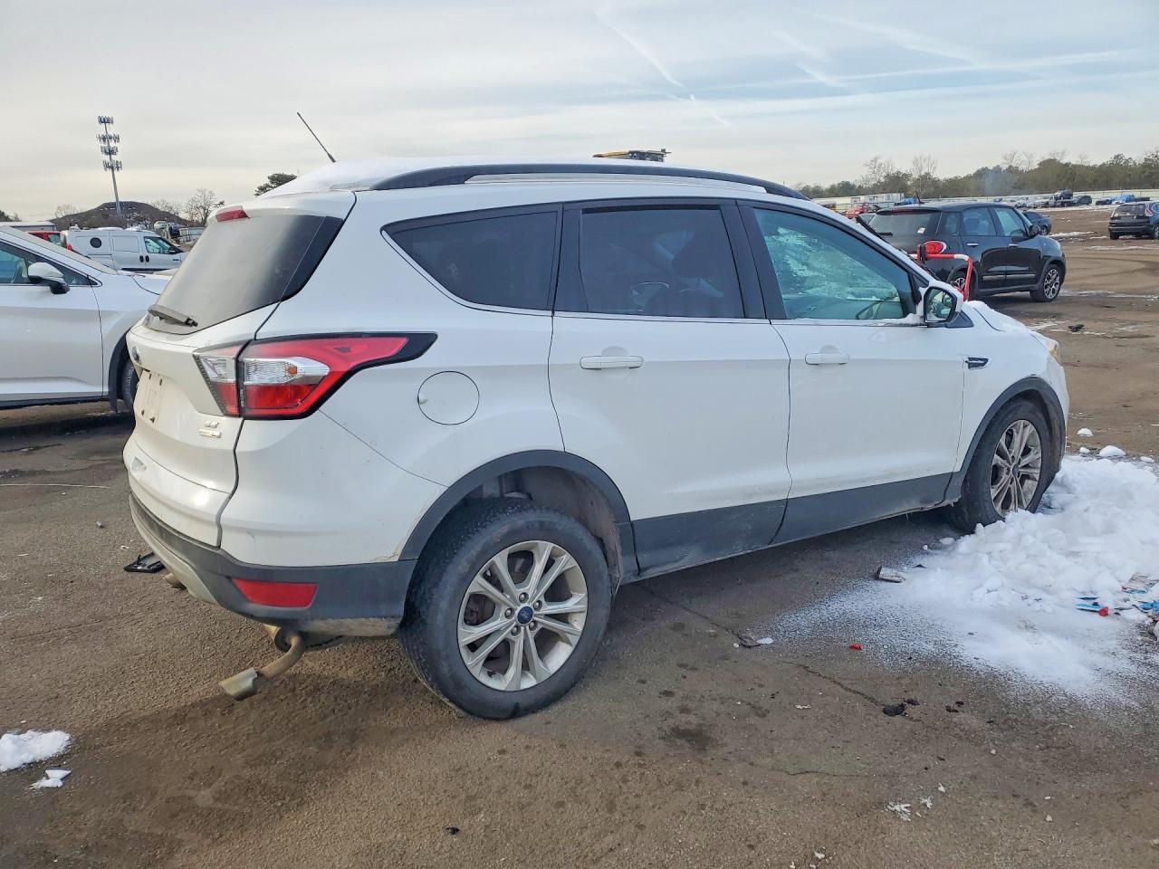 2018 FORD ESCAPE SE photo 7