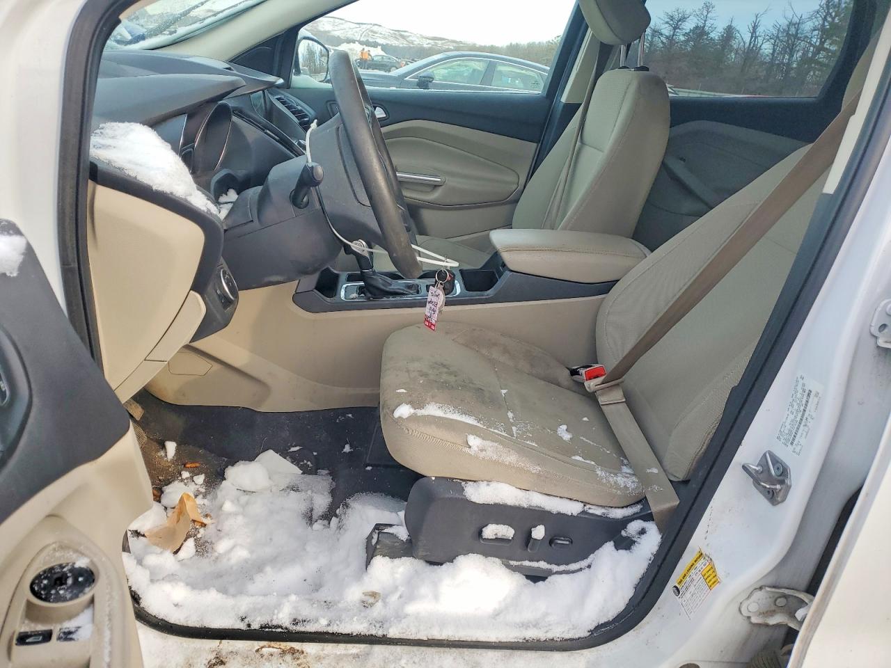 2018 FORD ESCAPE SE photo 19
