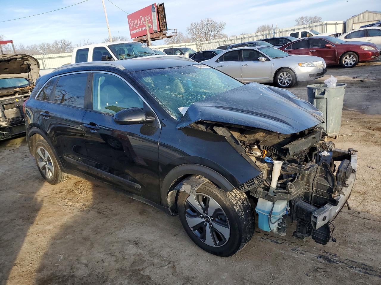 2017 KIA NIRO LX photo 7