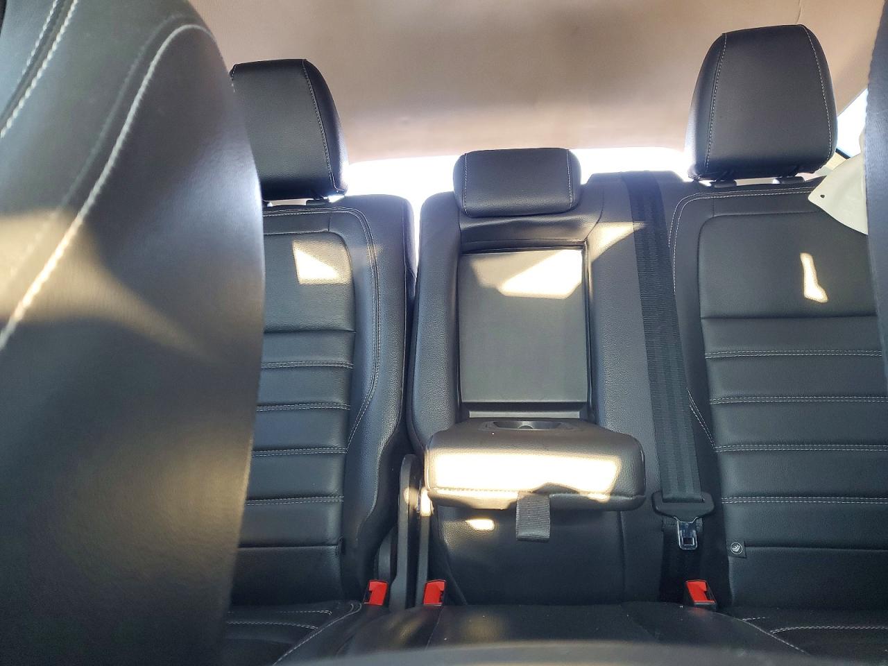 2019 FORD ESCAPE photo 19
