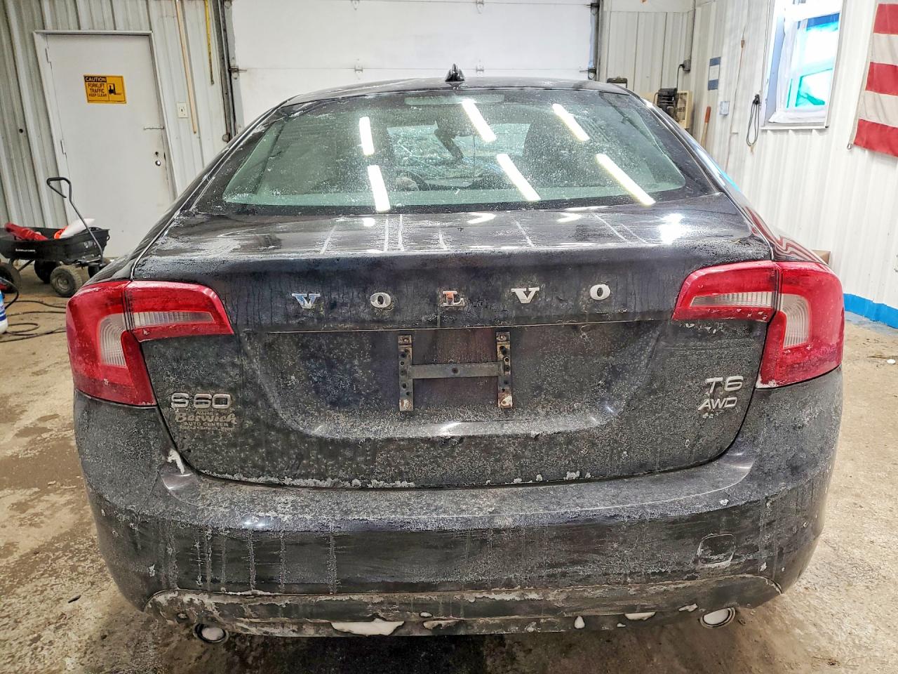 2011 VOLVO S60 T6 photo 11